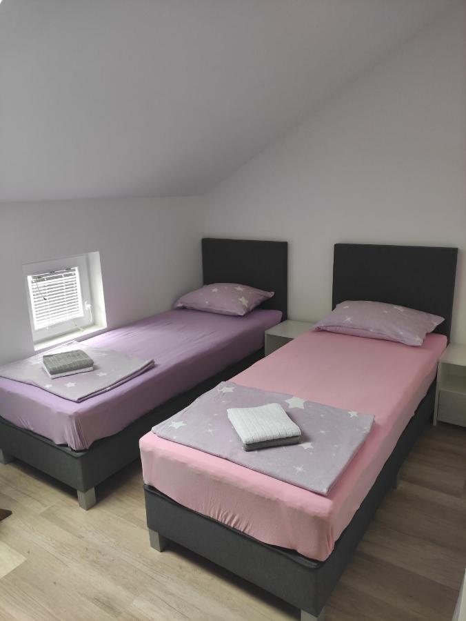 Apartments Markovi Konaci เทรบินเย ภายนอก รูปภาพ