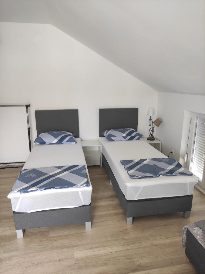 Apartments Markovi Konaci เทรบินเย ภายนอก รูปภาพ